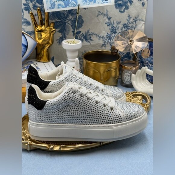 🆕 KURT GEIGER LONDON 🧿 NWOT Laney Silver Crystal Low Top Sneaker, Sz 38.5 US 8 - Picture 9 of 16